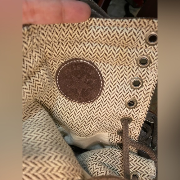 Converse men’s size 7 - Picture 2 of 3